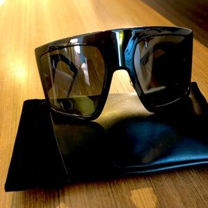 Oversized Dior Sunglasses